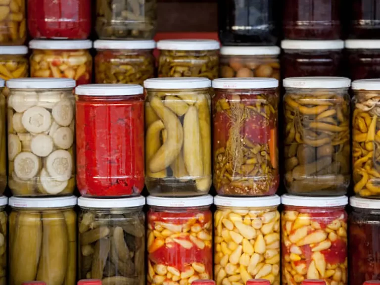 Garlic Glass Jar Filling and Packaging Production Line